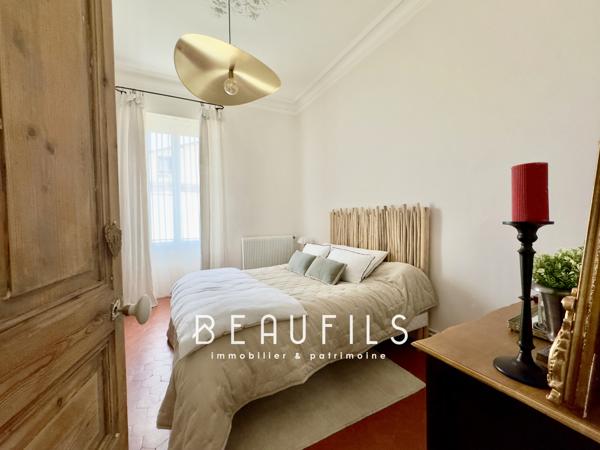 Exclusivité. Nîmes. Appartement atypique T4 - 82 m2