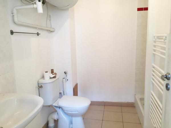 APPARTEMENT T2,  
Nantes 44000