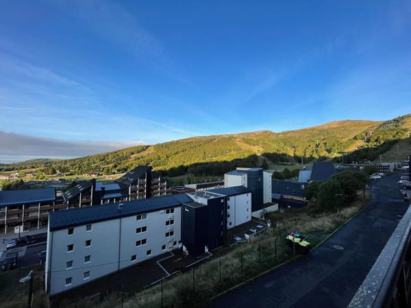 À vendre : Appartement 1 pièce à Besse-et-Saint-Anastaise - Opportunité à saisir !