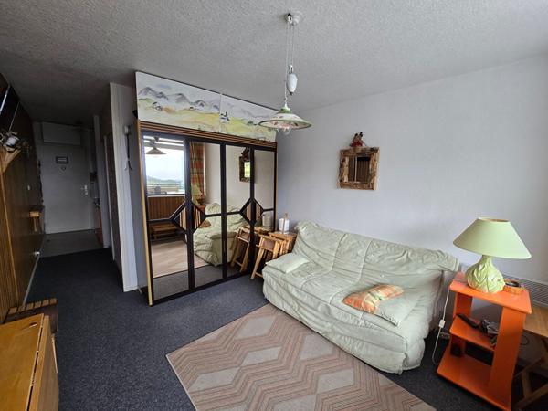 À vendre : Appartement 1 pièce à Besse-et-Saint-Anastaise - Opportunité à saisir !