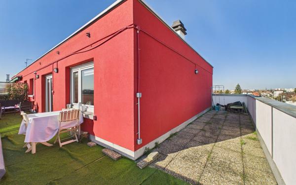 Appartement à vendre    2 pièces • 59 m2 Illkirch-Graffenstaden