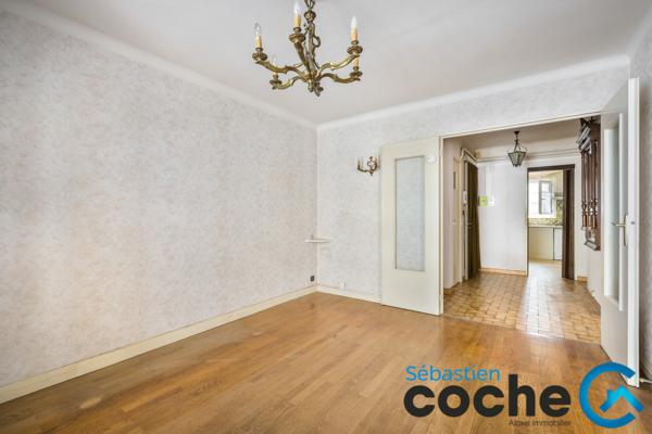 Exclusivité de 81m² Place Jean Macé Lyon 7 - Possibilité Garage