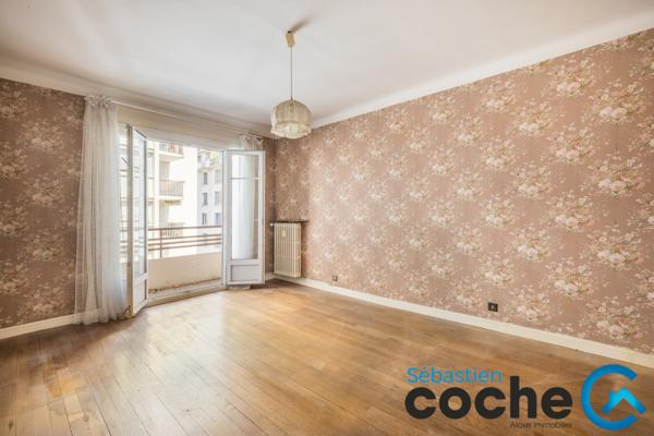 Exclusivité de 81m² Place Jean Macé Lyon 7 - Possibilité Garage