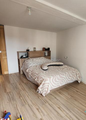 Maison en pierre de 450 m²