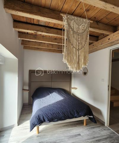 Maison en pierre de 450 m²