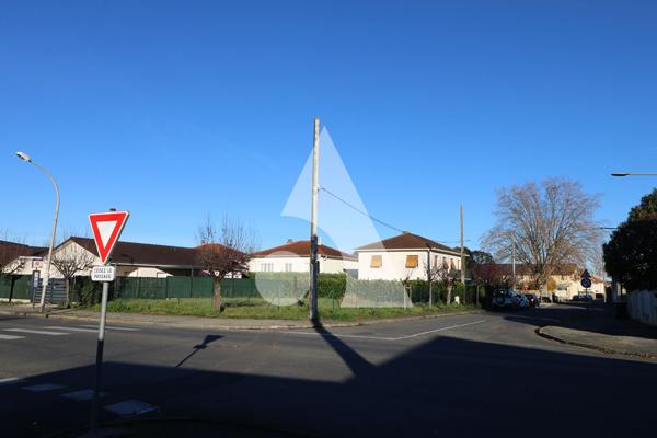 Terrain 437 m2