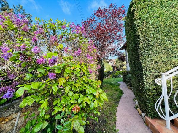 Livry-Gargan Appartement F4 + Jardin + Petit Hengar + Gde Cave