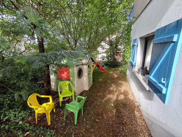 Maison 6 pièce(s) 4 chambre(s) 132 m²