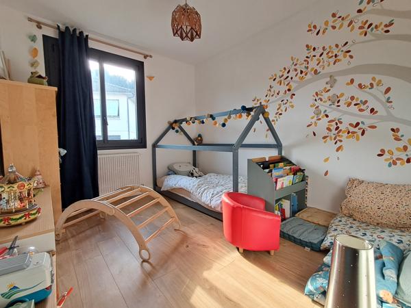 Maison 6 pièce(s) 4 chambre(s) 132 m²