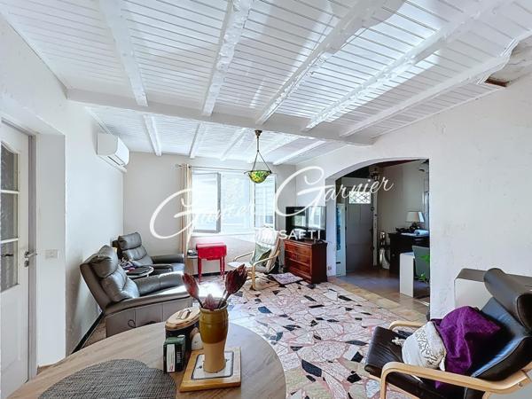 Maison de plain-pied – Environ 90 m² | 2 chambres | Jardin | Garage