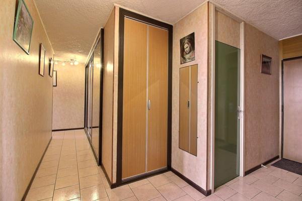 Appartement Lyon 8, T3 en étage élevé, vue dégagée et sans vis à vis,