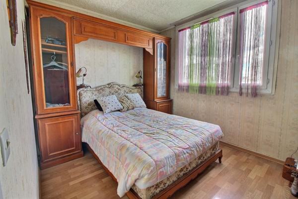 Appartement Lyon 8, T3 en étage élevé, vue dégagée et sans vis à vis,