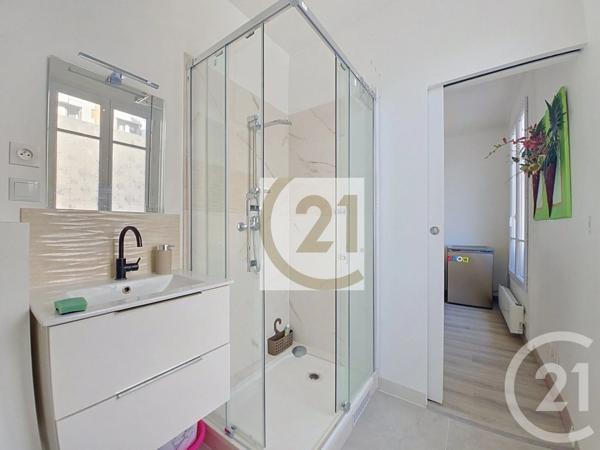 Appartement F3 à vendre  3 pièces - 53,25 m 2   IVRY SUR SEINE  - 94