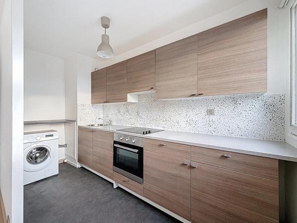 A vendre grand studio de 28 m² à Saint-Ouen-l’Aumône