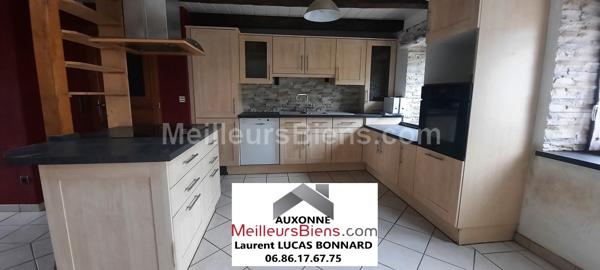 Villa de 140m2 avec terrasse à acheter 197000 € à Flammerans