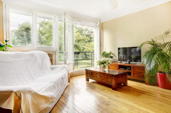  SEVRES LIMITE MEUDON BELLEVUE 3P en bon état avec vue