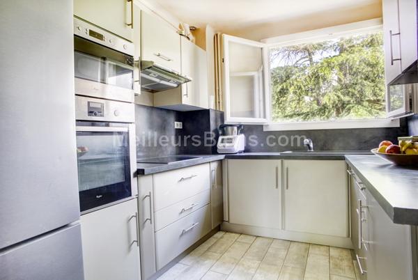  SEVRES LIMITE MEUDON BELLEVUE 3P en bon état avec vue