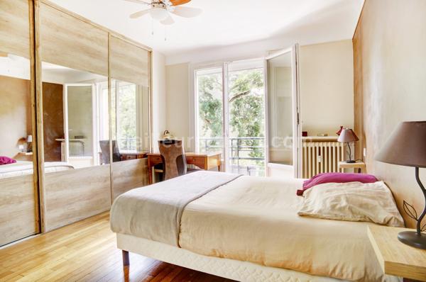  SEVRES LIMITE MEUDON BELLEVUE 3P en bon état avec vue