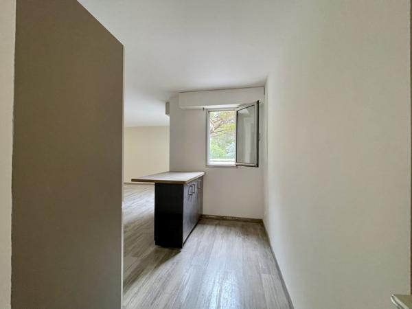 Saint-Raphaël (83700) T2 BOULOURIS ESTIVALES 2 avec possibilité degarage, en location annuelle