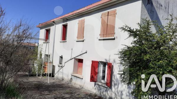 Maison à vendre 7 pièces 172 m² Saint-Julien-les-Rosiers