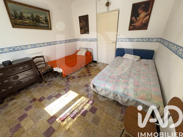 Maison à vendre 7 pièces 172 m² Saint-Julien-les-Rosiers