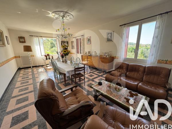 Maison à vendre 7 pièces 172 m² Saint-Julien-les-Rosiers