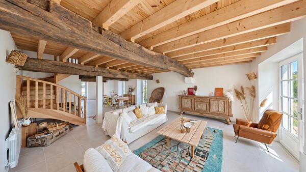 Architecture authentique - Duplex avec terrasses et dépendance - Ahetze