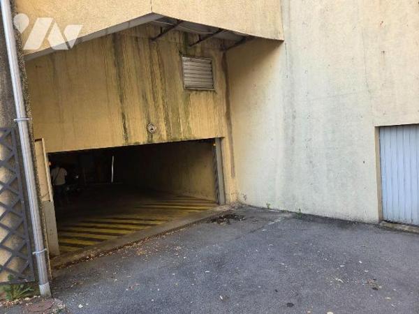 MAYENNE- Coeur de ville Notre- Dame, emplacement privilégie pour cet appartement de type 2 au d...