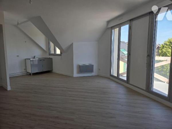 MAYENNE- Coeur de ville Notre- Dame, emplacement privilégie pour cet appartement de type 2 au d...