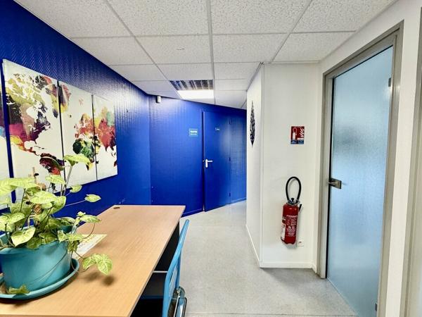 A VENDRE - EXCLUSIVITÉ - LE HAVRE CENTRE - BUREAUX 205 m2 + 7 PLACES DE PARKING