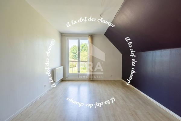 Maison spacieuse à vendre à GOMETZ LA VILLE