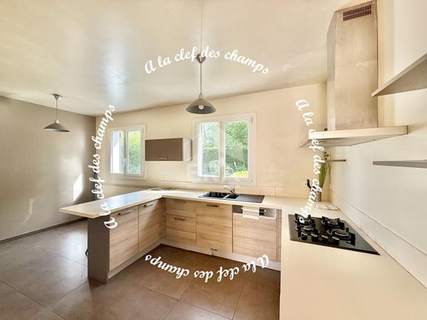 Maison spacieuse à vendre à GOMETZ LA VILLE