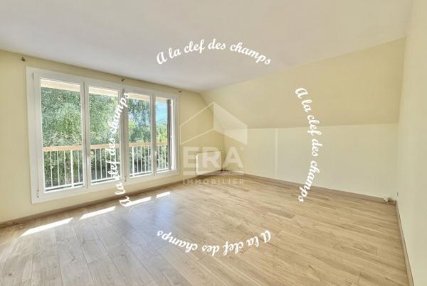 Maison spacieuse à vendre à GOMETZ LA VILLE