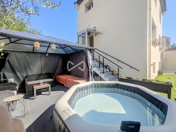 Maison individuelle et studio indépendant-Quartier colonie