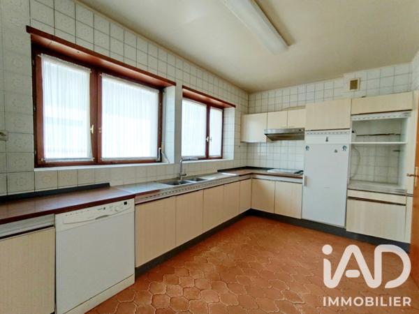 Maison à vendre 6 pièces 216 m² Sarrebourg
