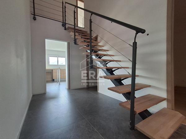 SEMI PLAIN PIED CONTEMPORAIN 149M2 VENDIN LE VIEIL