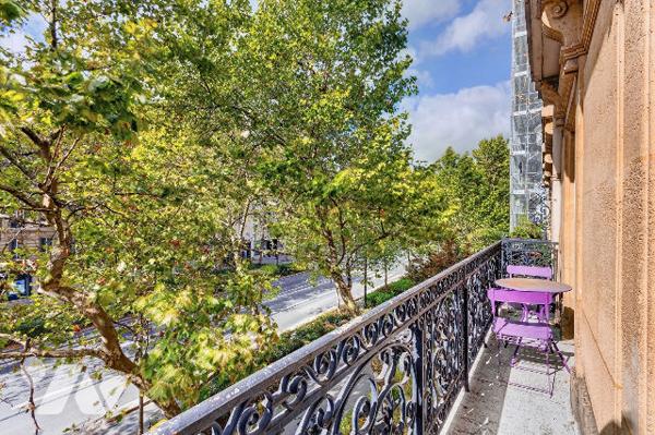 Paris 12, Daumesnil :  3 pièces avec balcon 
