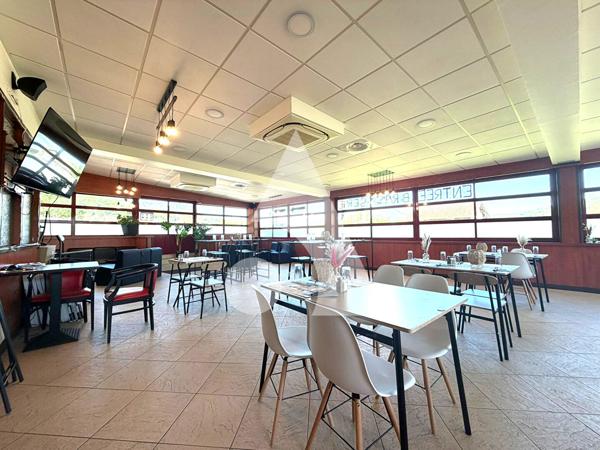 Murs 240 m2