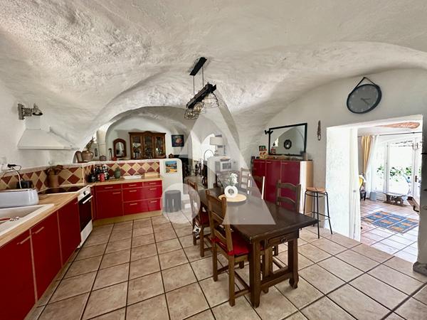 Mas 8 pièces 274 m2