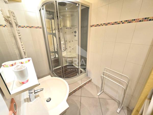 Biarritz Centre - Vente Appartement T2, terrasse sud au calme, parking et cave