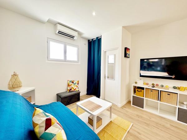 Studio Entièrement Rénové au Cœur de Sète