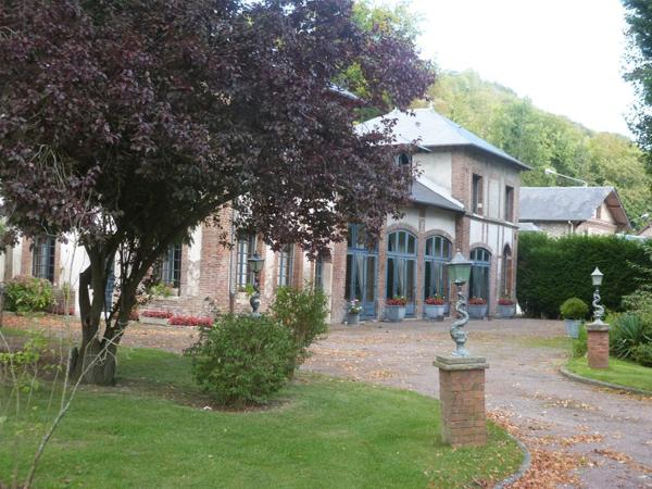 Château 850 m² à Hénouville 76840