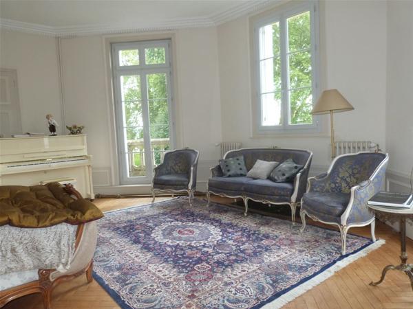 Château 850 m² à Hénouville 76840