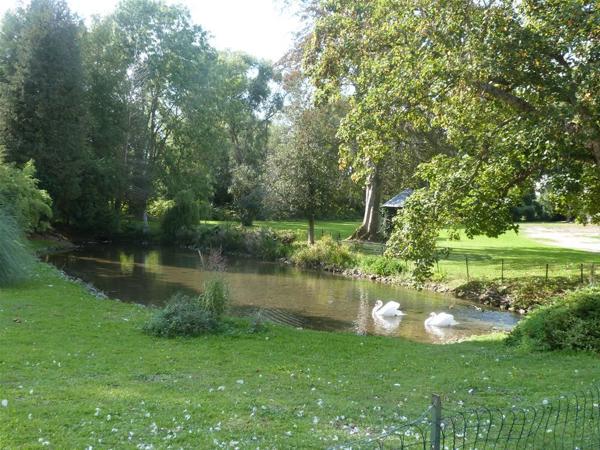 Château 850 m² à Hénouville 76840