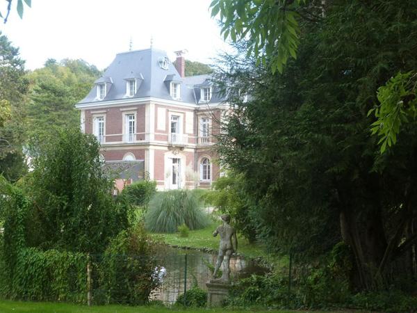 Château 850 m² à Hénouville 76840