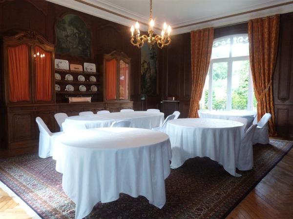 Château 850 m² à Hénouville 76840