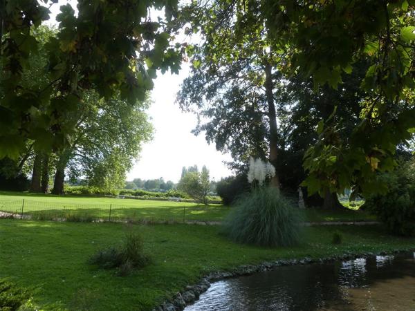 Château 850 m² à Hénouville 76840