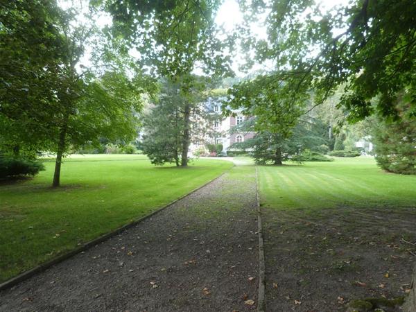 Château 850 m² à Hénouville 76840