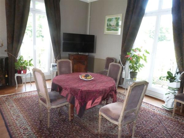 Château 850 m² à Hénouville 76840