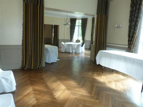 Château 850 m² à Hénouville 76840